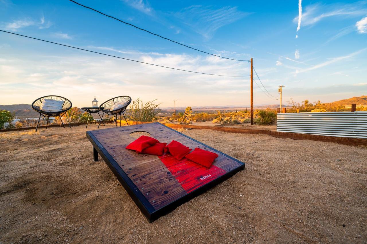 The Stargaze In Joshua Tree - Pool, Hot Tub, Views Villa Bagian luar foto