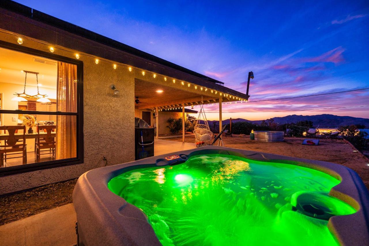 The Stargaze In Joshua Tree - Pool, Hot Tub, Views Villa Bagian luar foto